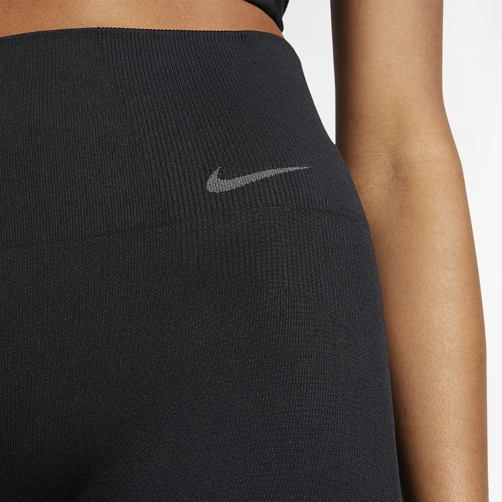 Nike Sculpt Hyper Tight Fit Legging High Rise Yoga - Picture 2 of 6